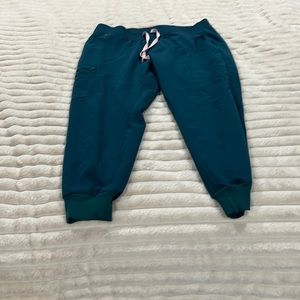 Figs Caribbean Blue Joggers. XL PETITE